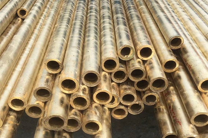 zcua18mn13fe3ni2铸造铝青铜是一种高性能铜合金,具有高强度,良好耐磨